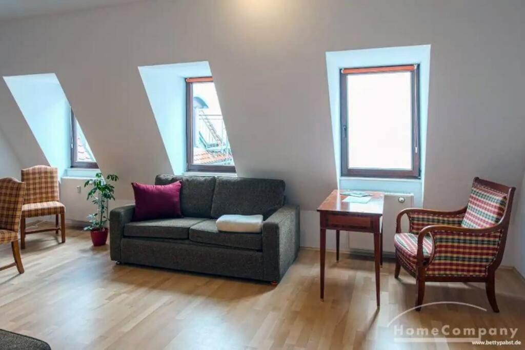 Apartment In Der Strohsackpassage - Zentrum Hbf Oper Leipzig Luaran gambar